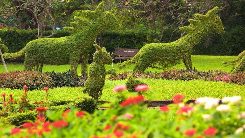 Saigon Zoo and Botanical Gardens 